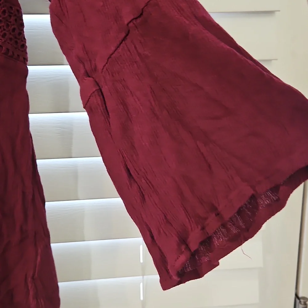 Torrid Burgundy Boho Style Gauzy Womens Top Sz 2 (2X)